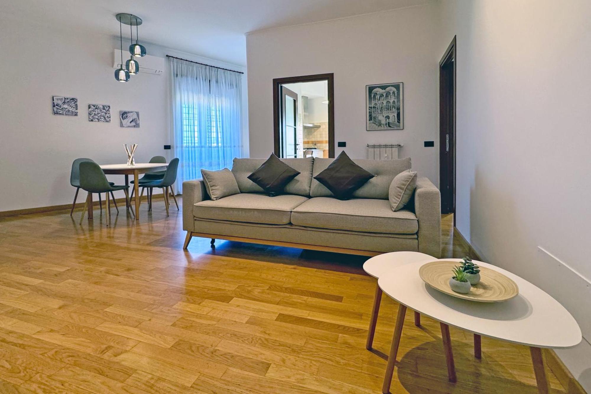 Escher's Penthouse On Nomentana Apartamento